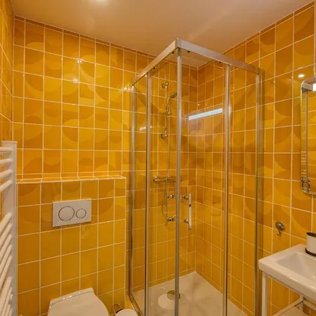 Hotell Five To Sète