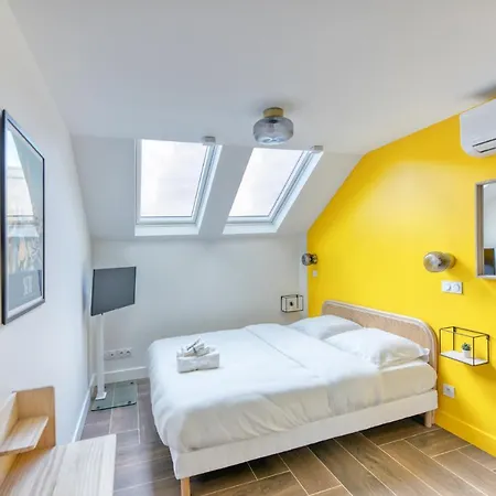 Five To - Gare - Centre-ville Otel