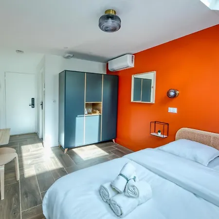 Hotel Five To - Gare - Centre-ville *