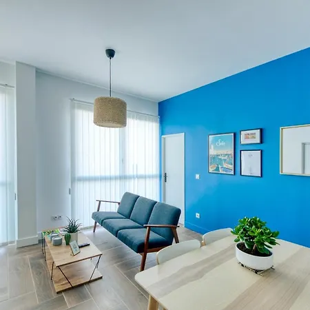 Five To - Gare - Centre-ville Otel Sète