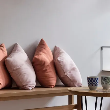 Five To - Gare - Centre-ville Otel *