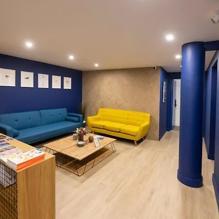 Five To - Gare - Centre-ville * Sète