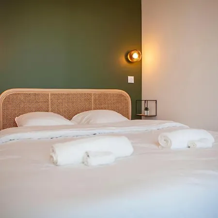 Otel Five To - Gare - Centre-ville Sète