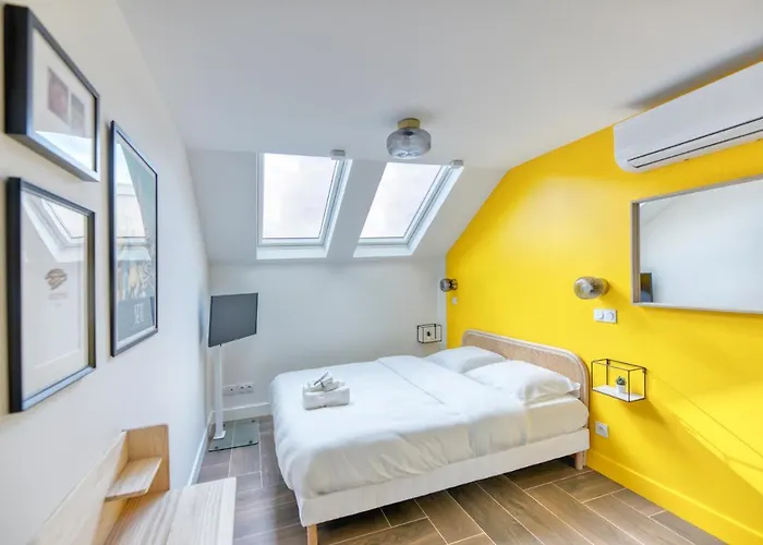 Five To - Gare - Centre-ville Отель