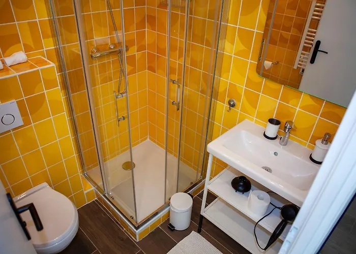 Five To - Gare - Centre-ville *