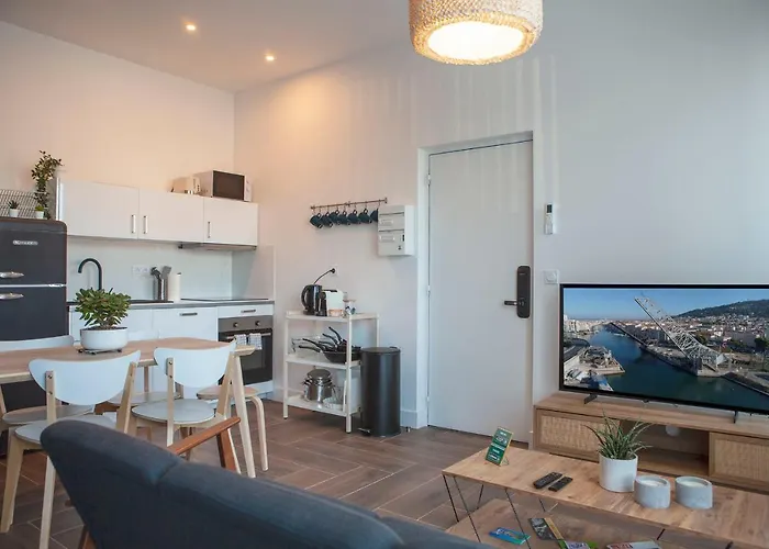 Five To - Gare - Centre-ville