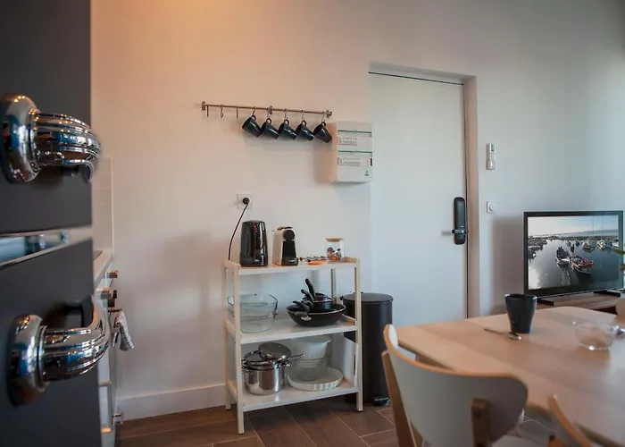 Five To - Gare - Centre-ville Сет